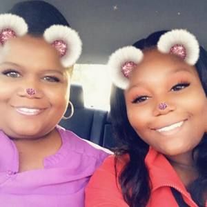 Meet your Posher, Alisha